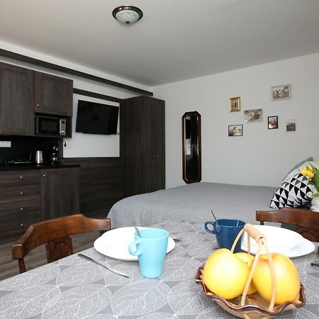 Varga Vendégház Sumegpraga Exterior foto